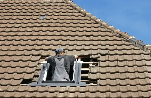 Pose de velux - Germigny-sur-Loire